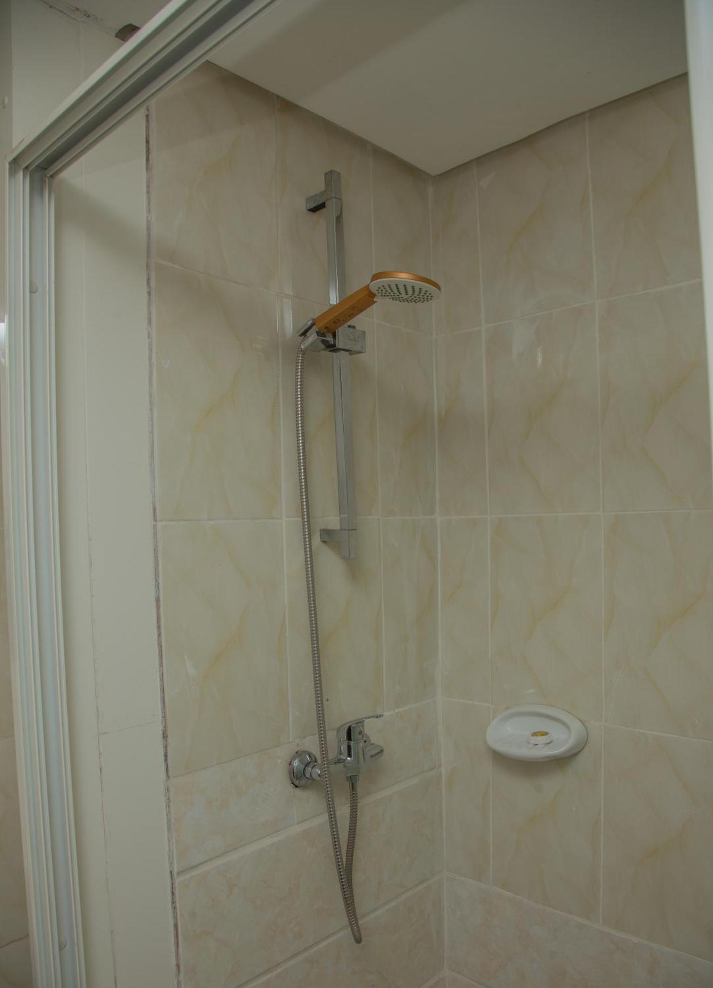 Hotel La Rose Blanche אבידג'אן מראה חיצוני תמונה