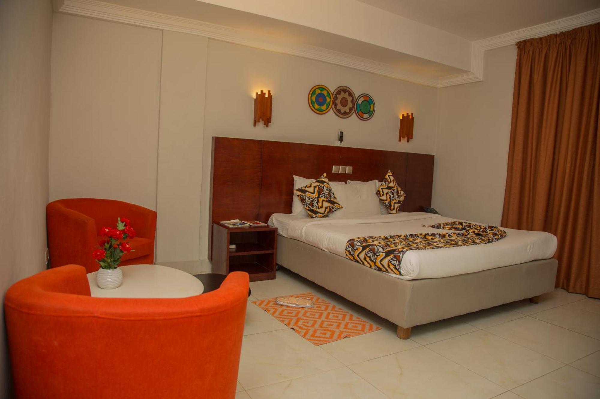 Hotel La Rose Blanche אבידג'אן מראה חיצוני תמונה